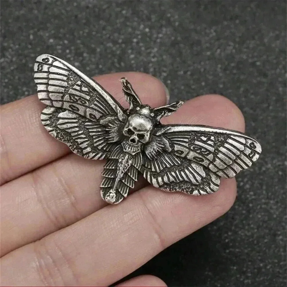 Gothic skull moth brooch enamel charm accessories women's black grey white black - Picture 1 of 3
